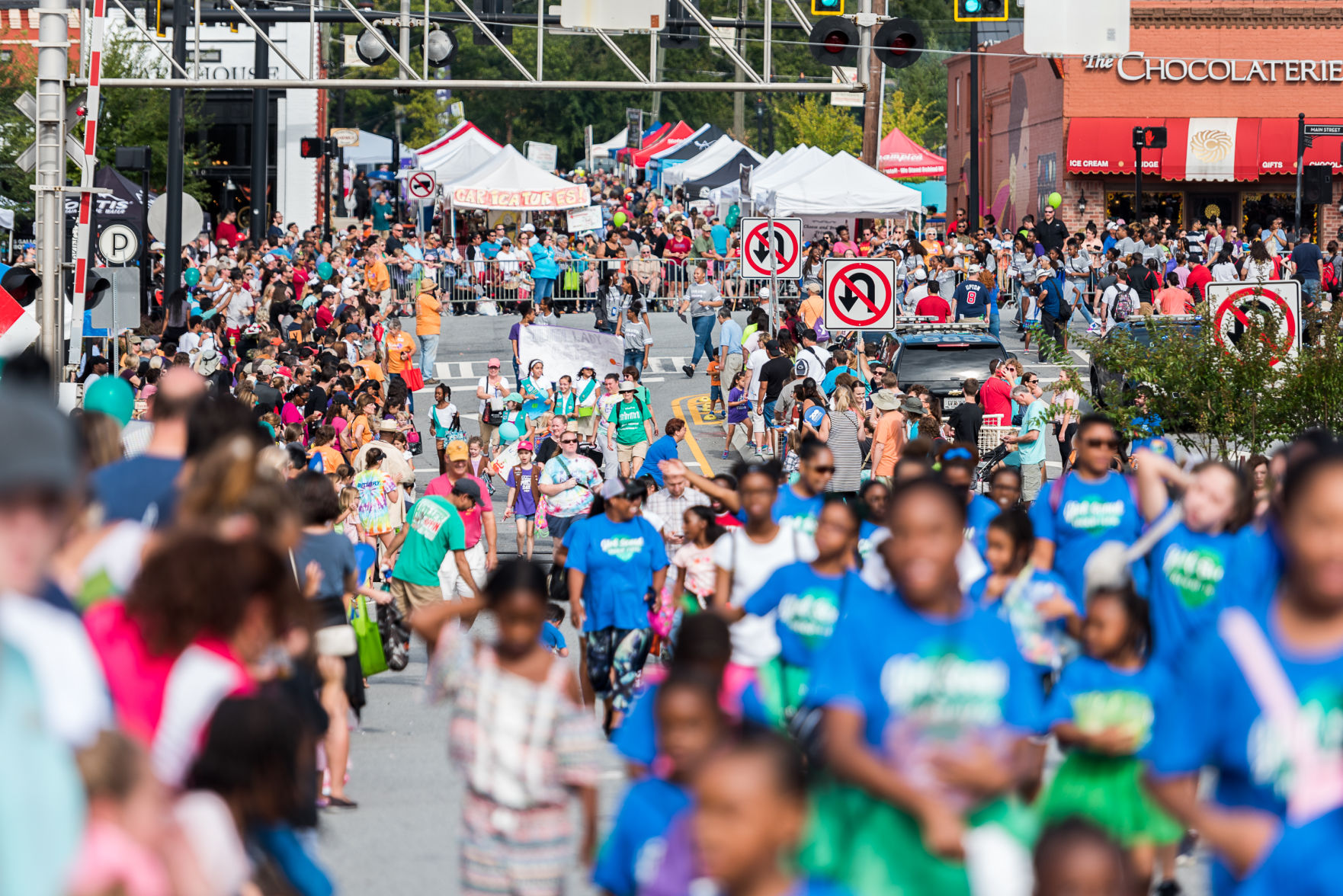 Duluth’s 36th annual Fall Festival boasts large crowds, though retains small-town feel